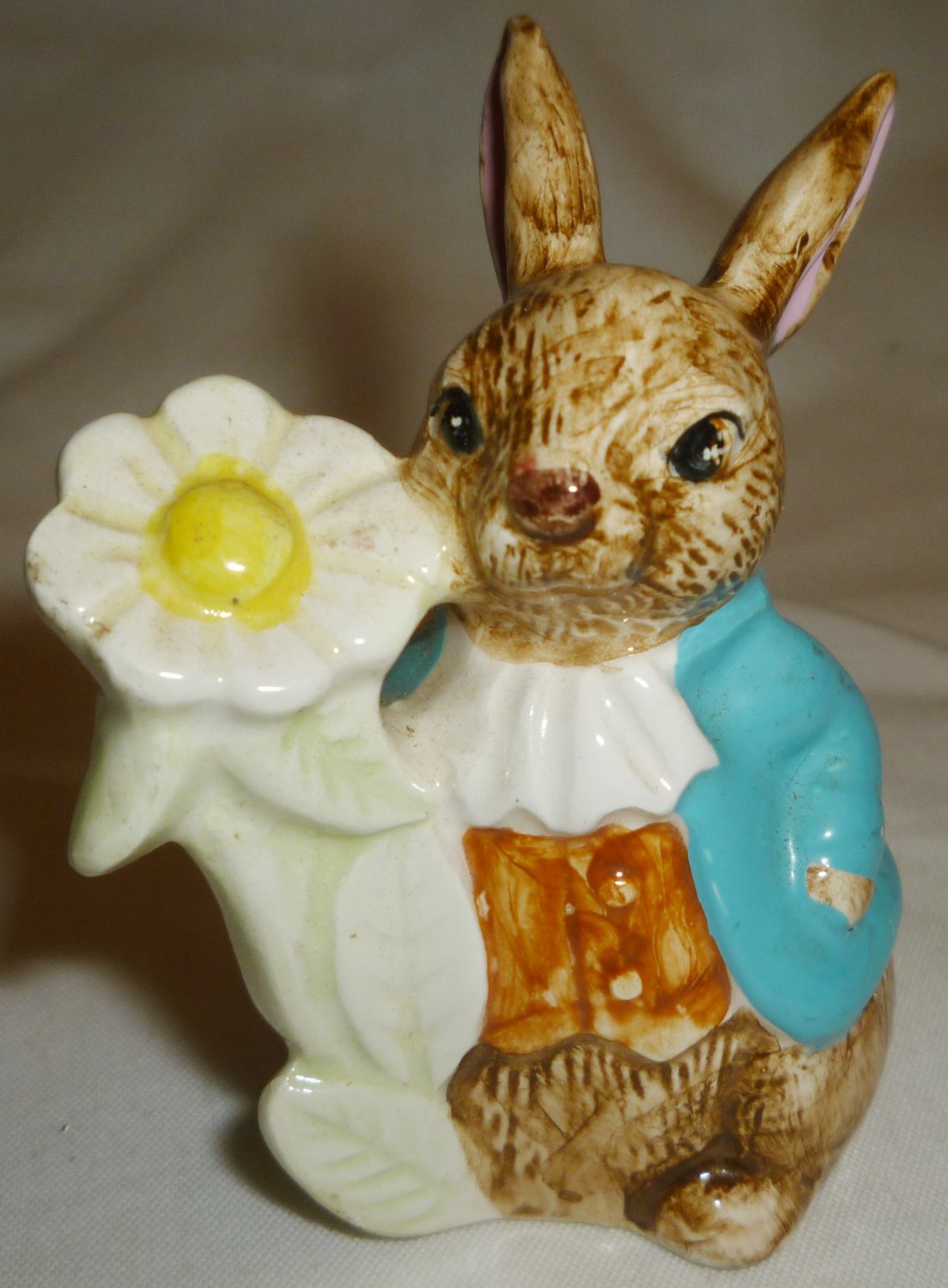 Charming Beatrix Potter Bunny With Flower Figurine Figurine