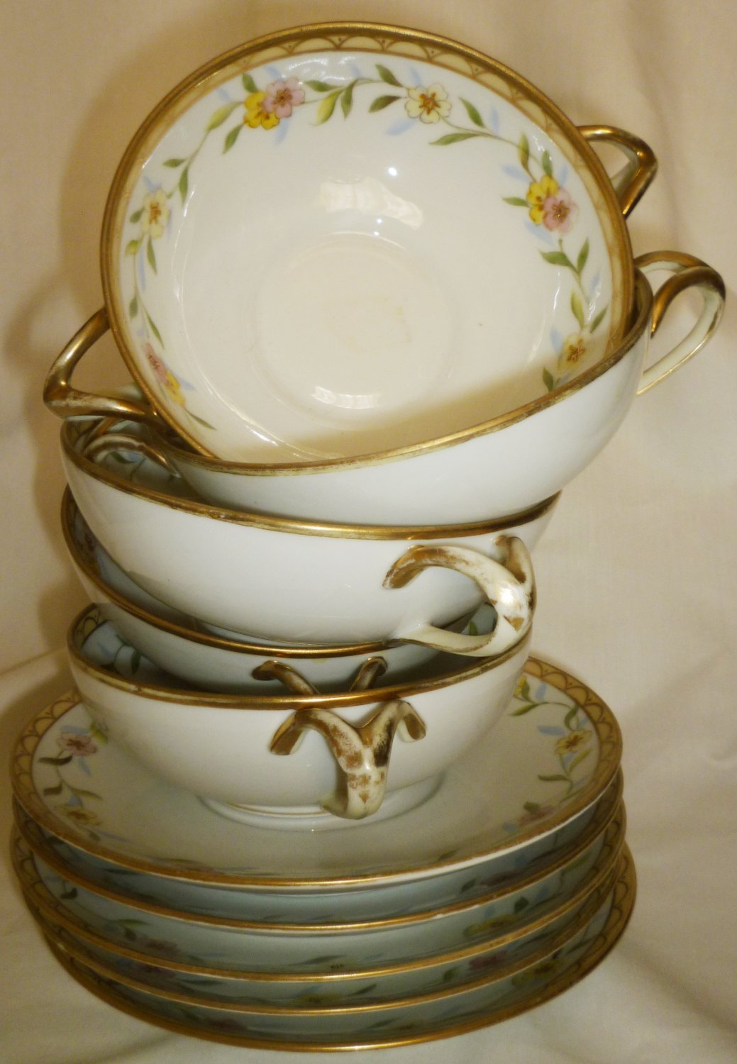 ANTIQUE PORCELAIN NIPPON M CONSOMME BOUILLON TEA DOUBLE HANDLED CUP