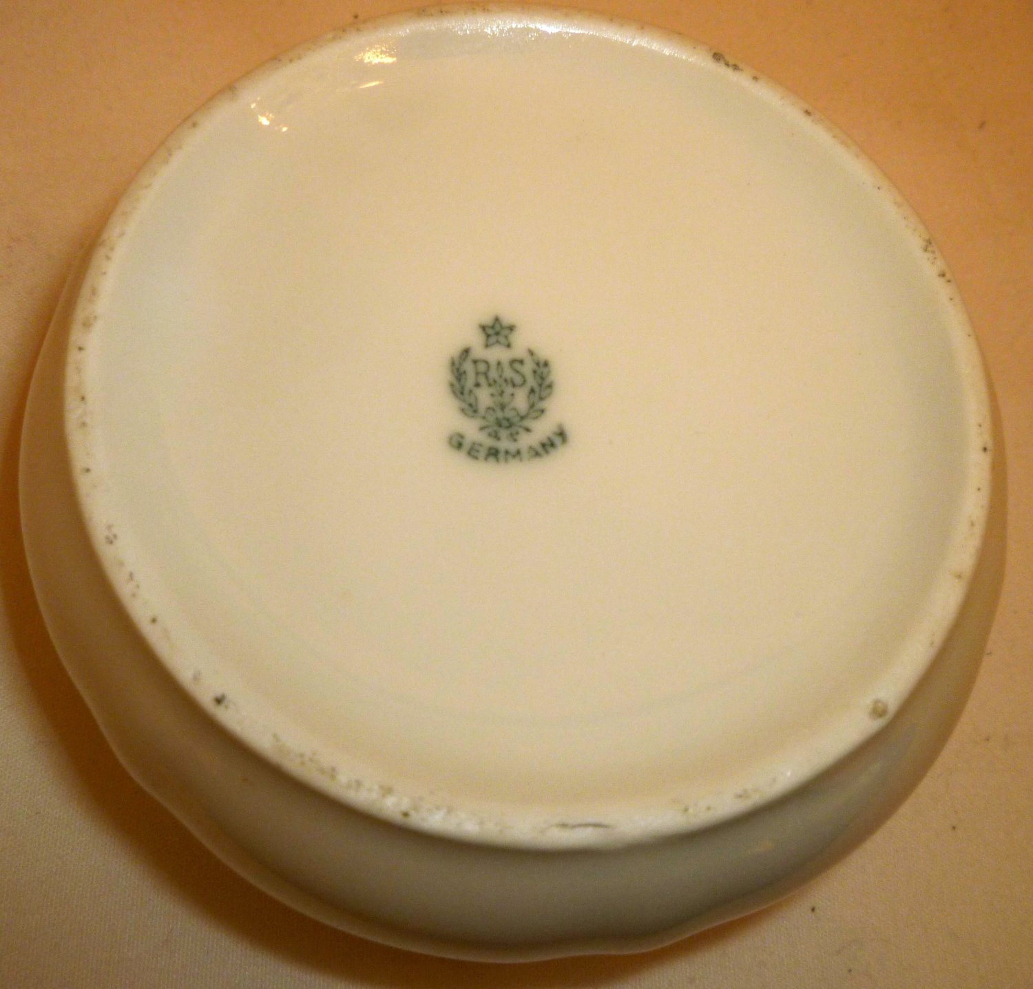 ANTIQUE RS GERMANY PRUSSIA PORCELAIN TRINKET VANITY POWDER BOX WHITE ...