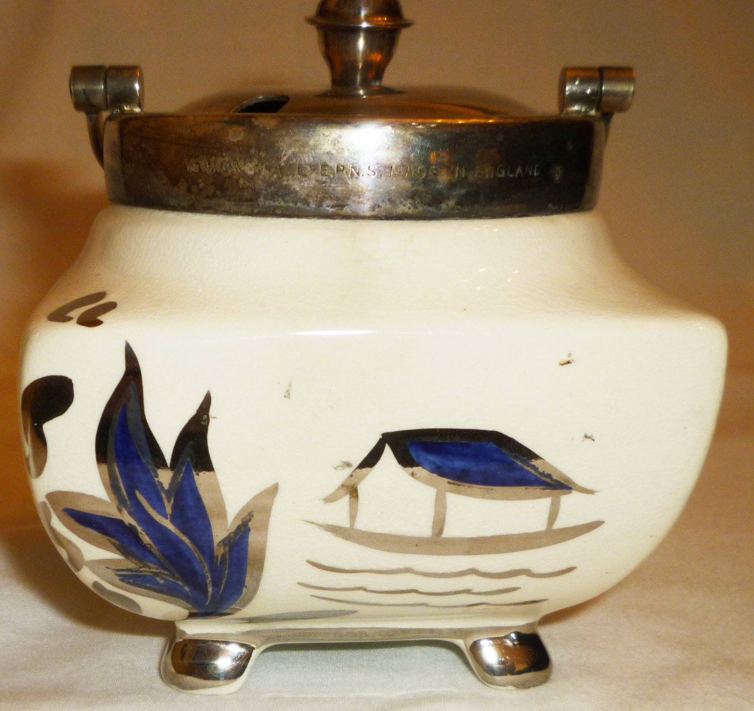 VINTAGE PORCELAIN LANCASTER SANDLAND ENGLAND SUGAR BOWL YEOMAN Plate