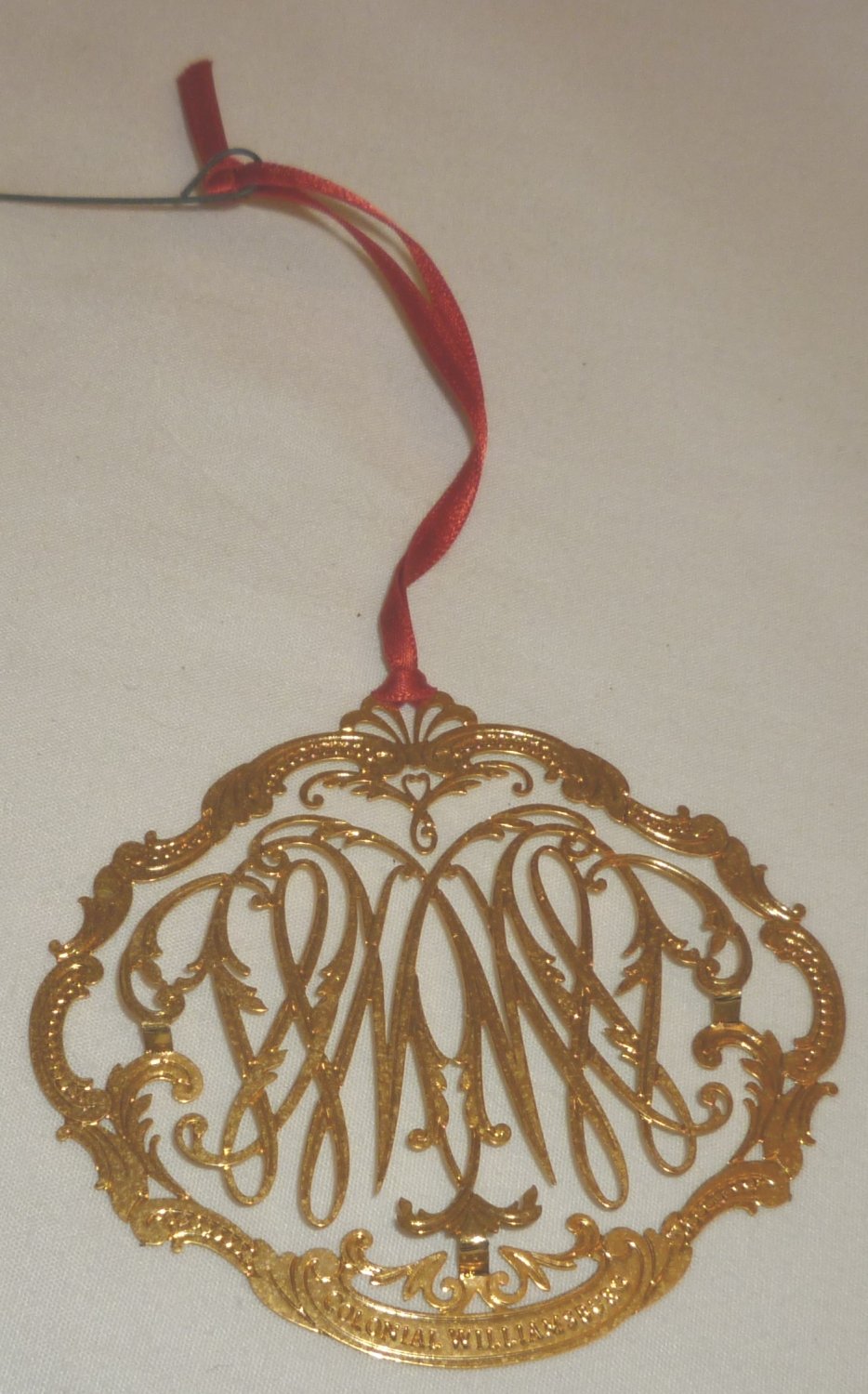VINTAGE COLONIAL WILLIAMSBURG BRASS CHRISTMAS ORNAMENT