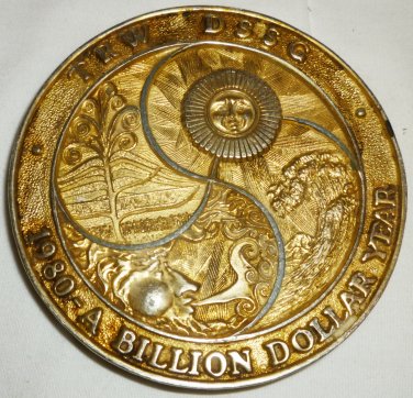 COMMEMORATIVE TRW DSSG 1980 BILLION DOLLAR YEAR SEASONS PAPERWEIGHT MEDAL COIN