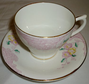 VINTAGE WINDSOR ENGLAND BONE CHINA ENGLAND TEA CUP & SAUCER SET PINK & YELLOW