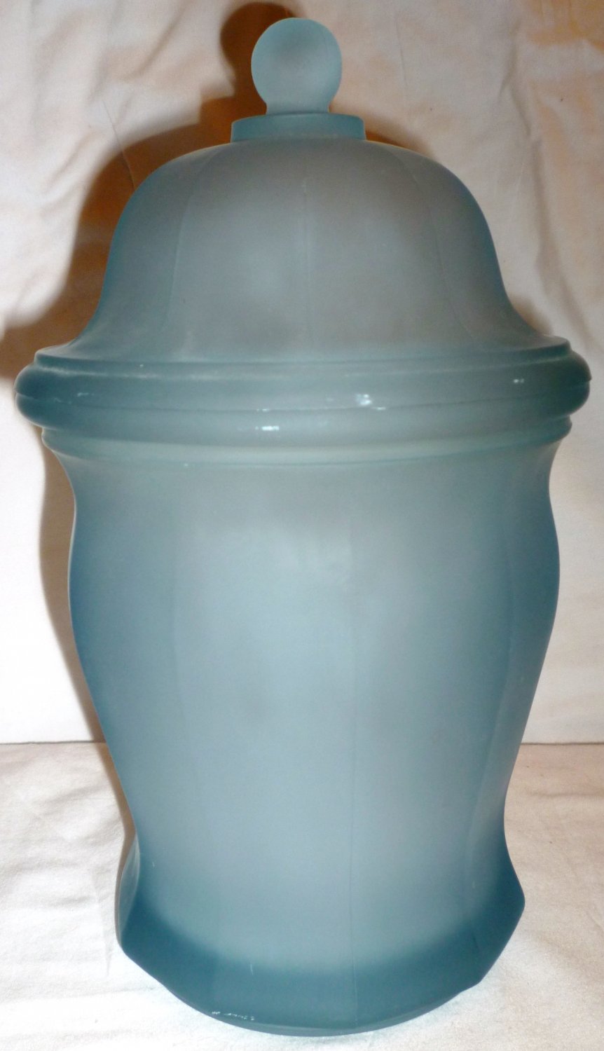 GORGEOUS INDIANA SKY BLUE SATIN GLASS CANISTER APOTHECARY COOKIE JAR