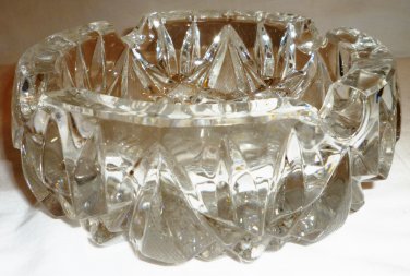 VINTAGE LEAD CUT CRYSTAL CLEAR GLASS TABLE TOP CIGARETTE CIGAR ASHTRAY