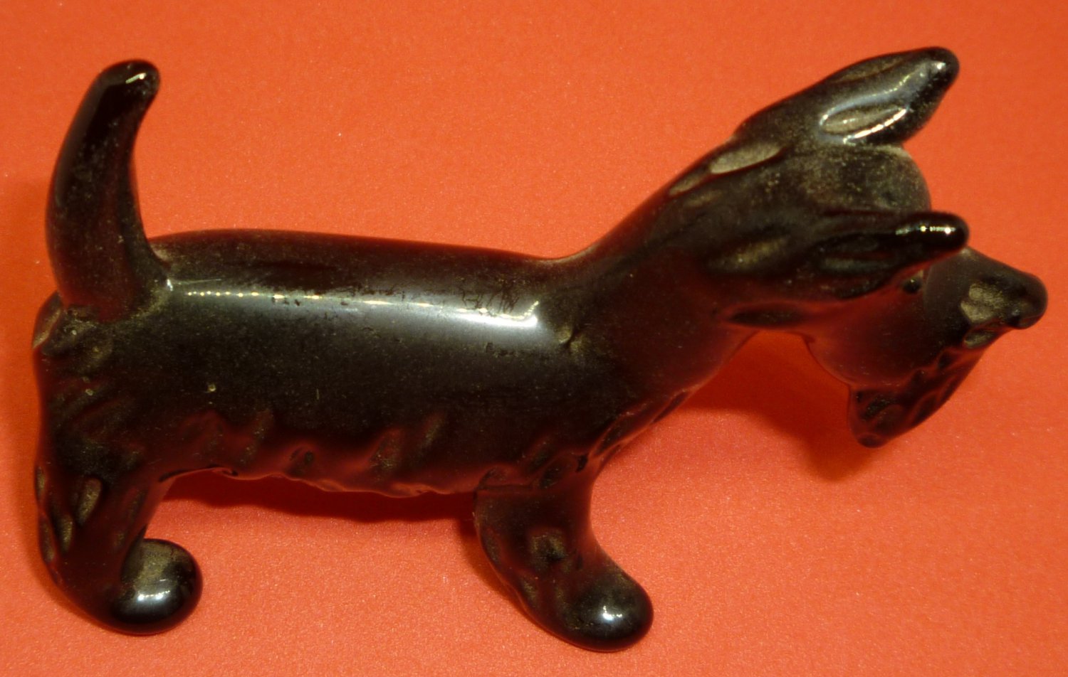 glass scottie dog figurine