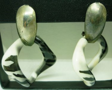 VINTAGE SQUARE PLASTIC INTERCHANGEABLE SILVERPLATE STUD EARRINGS