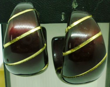 VINTAGE DARK RED & GOLD HALF MOON HOOPS STUD EARRINGS
