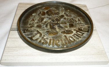 WALT DISNEY MICKEY MOUSE DISNEYLAND MEDALLION PAPERWEIGHT BRONZE MARBLE CANADA