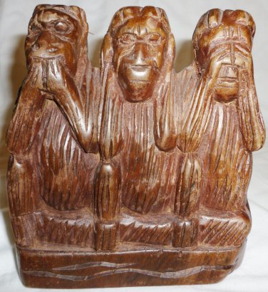 THREE WISE MONKEY HEAR SEE SPEAK NO EVIL CARVED FIGURINE