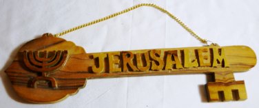 VINTAGE OLIVE TREE CARVED KEY WALL HANGING JERUSALEM ISRAEL