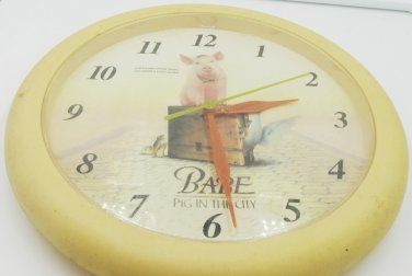 DECORATIVE BATTERY OPERATED NOVELTY WALL CLOCK BABE PIG IN A CITY