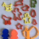 Vintage Thanksgiving Christmas Cookie Cutters Hallmark Raggedy Ann 1970s Kitchen Vintage Thanksgiving Christmas Cookie Cutters Hallmark Raggedy Ann 1970s Kitchen