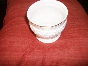 CERAMIC PLANTER/VASE BY BLOOM RITE