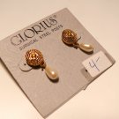 Gold cast w/ pearl look