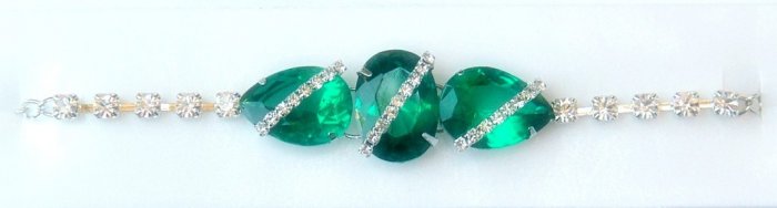 Stunning Designer 925 Sterling Silver Bracelet with Emerald