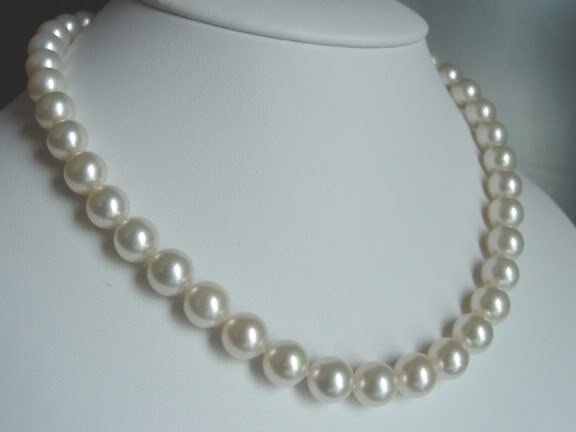 Single Strand String White Faux Pearl Beaded Necklace 18