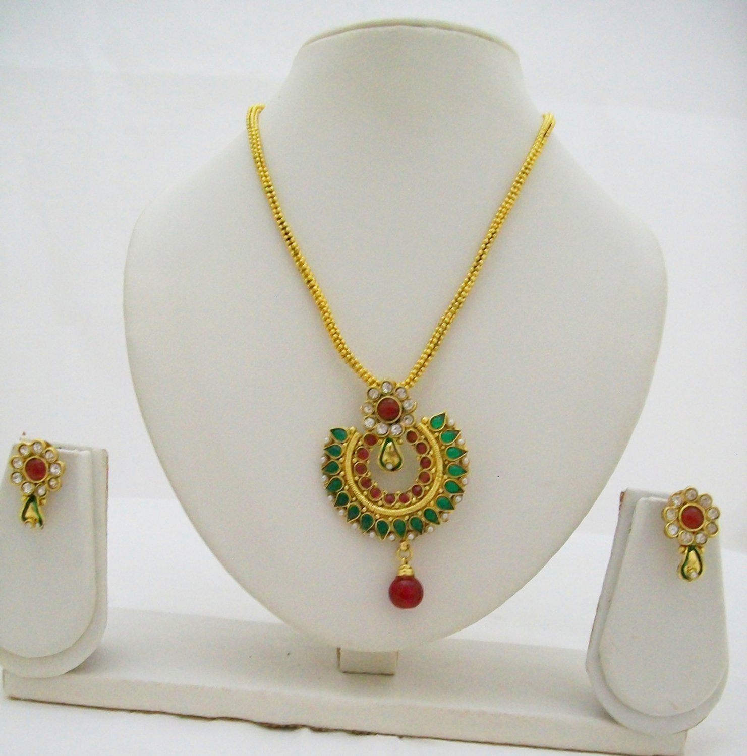 Kundan Work Necklace Earring Set