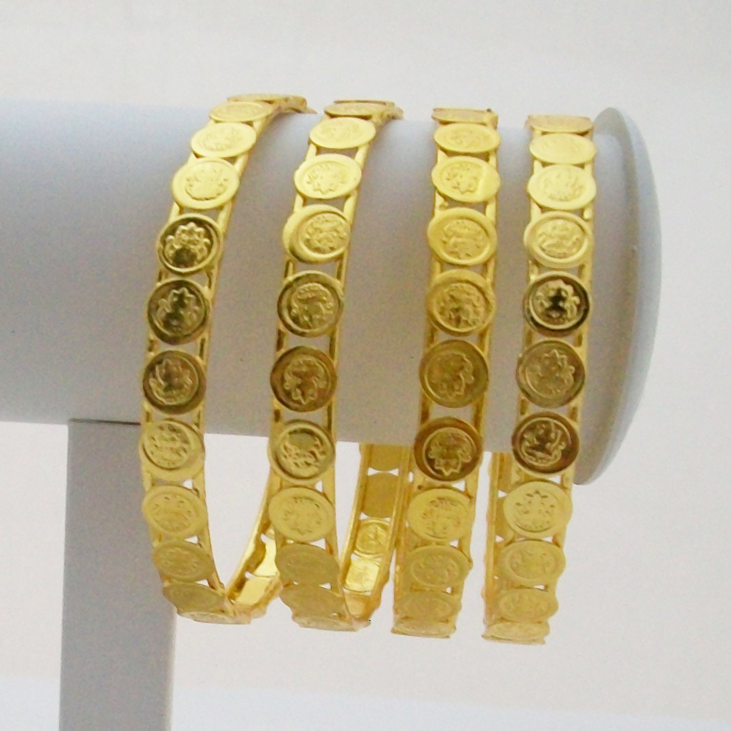 kasu bangle designs