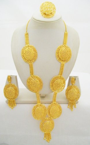 Haar set design hot sale in gold