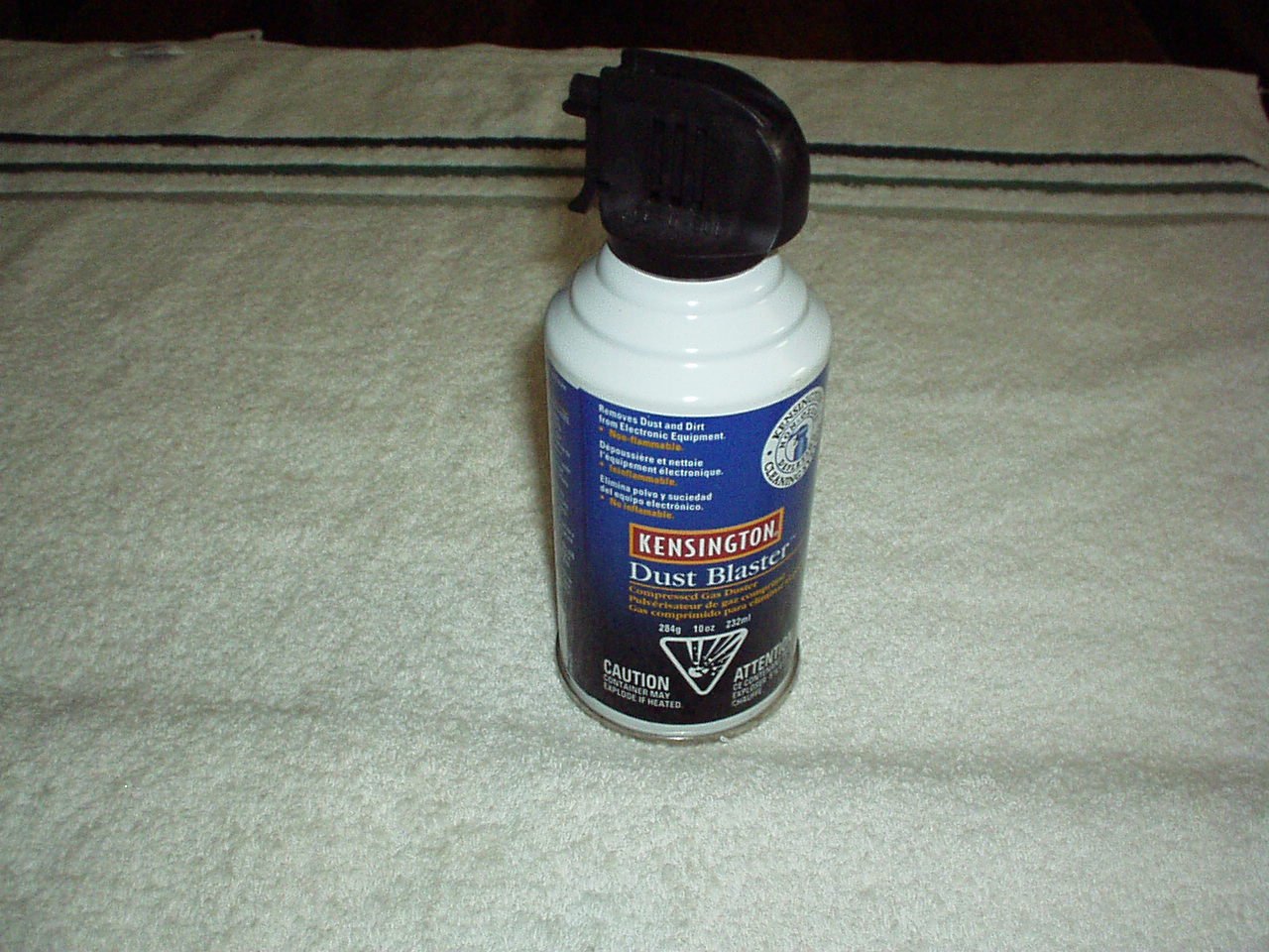 kensington-dust-blaster-10-oz-canister-removes-dirt-dust-from