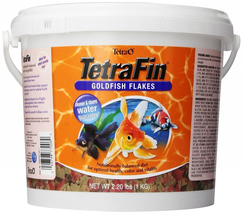 TetraFin Balanced Diet Goldfish Flake Food for Optimal Health
