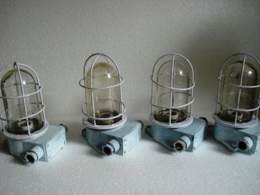 4 pieces SHIP'S Passage Light / Lamp - SHIP'S 100% ORIGINAL