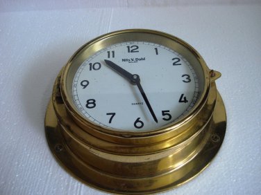 NILS V. DAHL - MALMO  Marine WALL QUARTZ Clock - BRASS - SHIP'S ORIGINAL