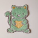 embroidery green furry cat hug yellow heart embroidered badge doll DIY Designer※4DesignCraft※