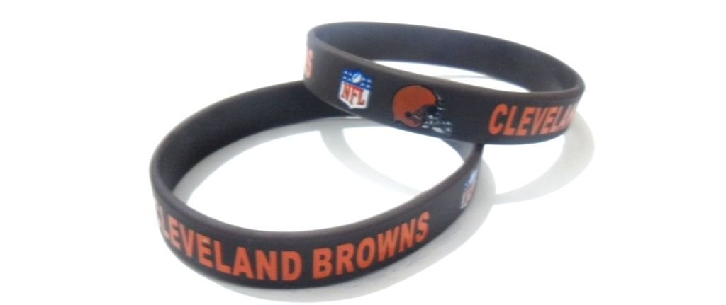 Cleveland Browns Bracelet Pink Football CO