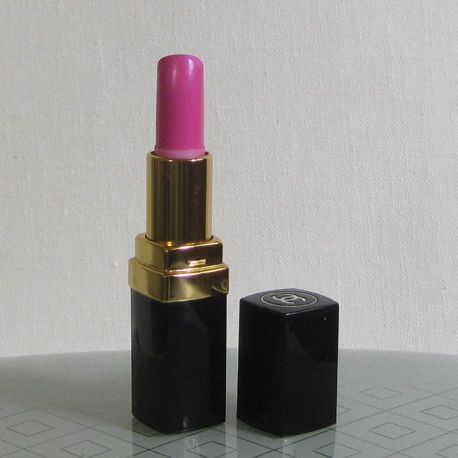 chanel coco pink lipstick