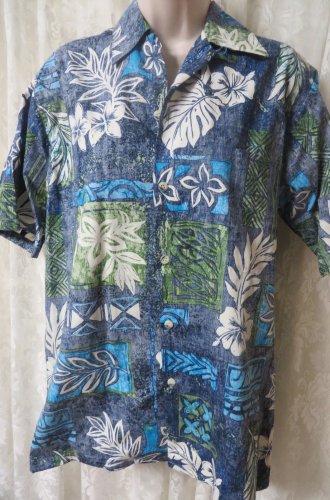 GO BAREFOOT SHIRT SMALL  Button Front BLUES GREENS HAWAIIAN PRINT G