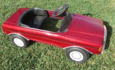 VINTAGE CAR 1980 Battery RARE Red Mercedes 650 J.S. Metal Repair Restore Parts
