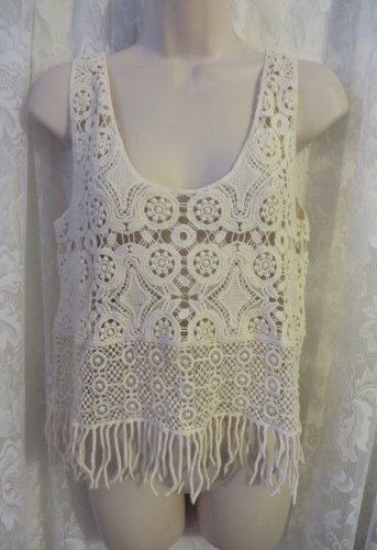 KAITLYN CROCHET FRINGE TOP Beige M NWT Adorable Lace Style Tank CamI SIS SIS
