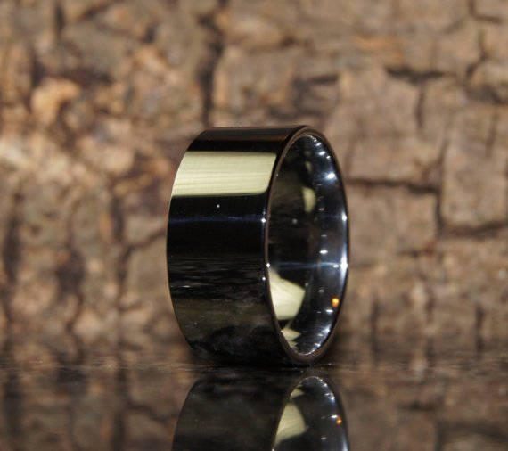 Tungsten ring - Size 9 - comfort fit - only 1,5 mm thick !