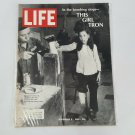 Vintage Life Magazine November 8 1968 This Girl Tron Vietnam Bombing Victim