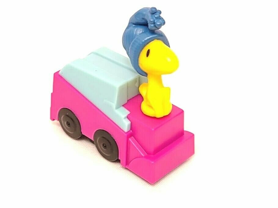 McDonald’s 2015 Peanuts Movie Woodstock Ice Cleaning Zamboni Snoopys Bird Friend