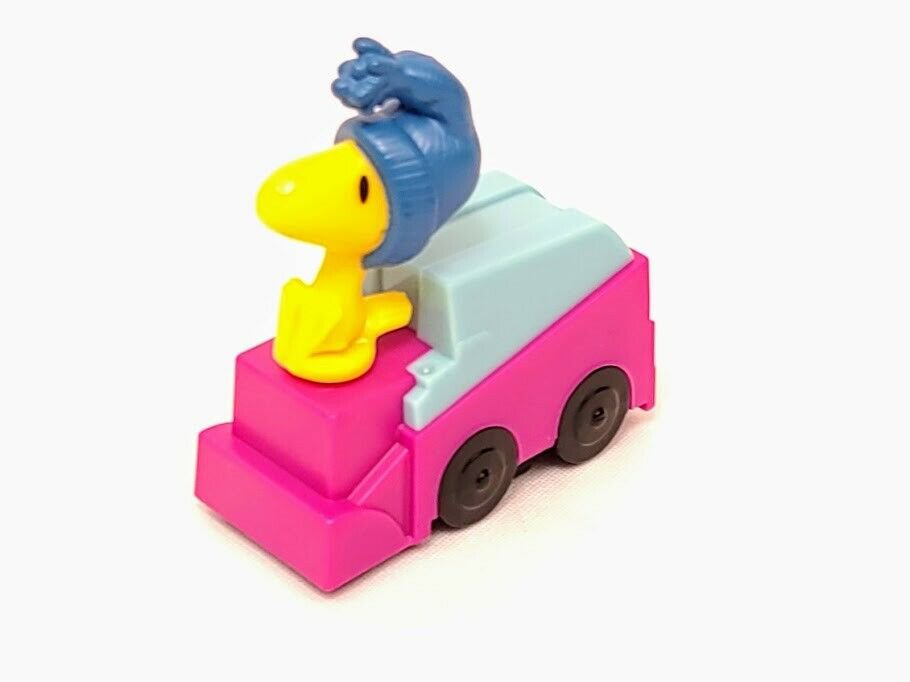 McDonald’s 2015 Peanuts Movie Woodstock Ice Cleaning Zamboni Snoopys Bird Friend