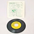 Harvey Records 45 RPM 1973 The Comix Richie Rich Casper Whatcha Doin on the Moon