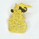 Disney Pin Golden Mickey Mouse Riding Cork Jack & The Beanstalk Fun Fancy Free