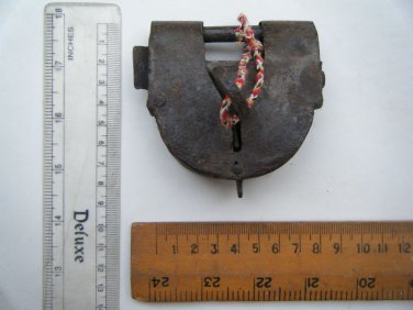 Original Old Iron Lock Antique Handmade Heavy Pad Lock Rare India Working #1549