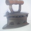 Original Working Coal Iron, Antique Traditional Clothing Press Wood Handle #1118