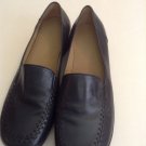 EASY SPIRIT NAVY  LADIES LEATHER LOAFERS SLIP ON SHOES SZ 6