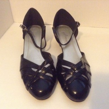 Annie Black Patent Low Heel Ankle Sandals Size 12W