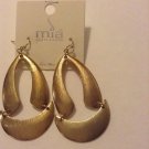 Gold Dangling Fashion Earrings Pierced 3" Beautiful