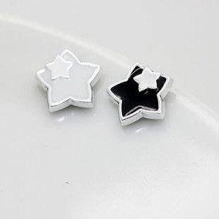 Pair of Black Double Star Clip on MAGNETIC Silicone Earrings Lady Men's
