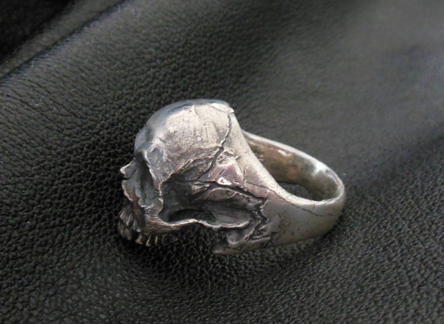 skull fire ring