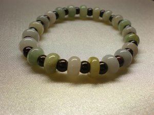 NEW 100% NATURAL JADEITE WITH PYROPE BRACELET, BRING PEACE, GOOD ENERGY