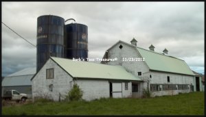 *Old White Farm Barn*  8x10 Color Photo