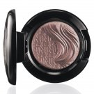 MAC Glamour Daze Extra Dimension, *Stolen Moment* Eye Shadow